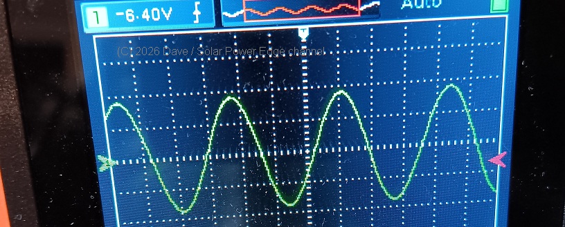 L2 sine wave output on oscilloscope all in one PVT-8000W-48V off grid solar all in one inverter 48v v2